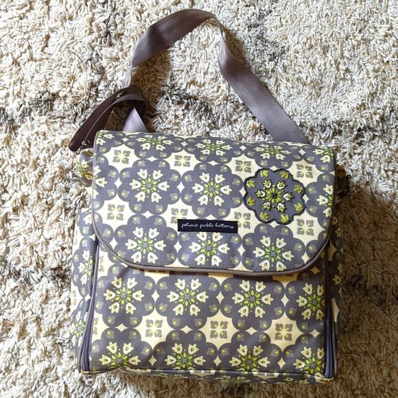 Petunia Pickle Bottom Boho Floral Boxy Backpack Cross Body Shoulder Diaper Bag - Picture 1 of 7